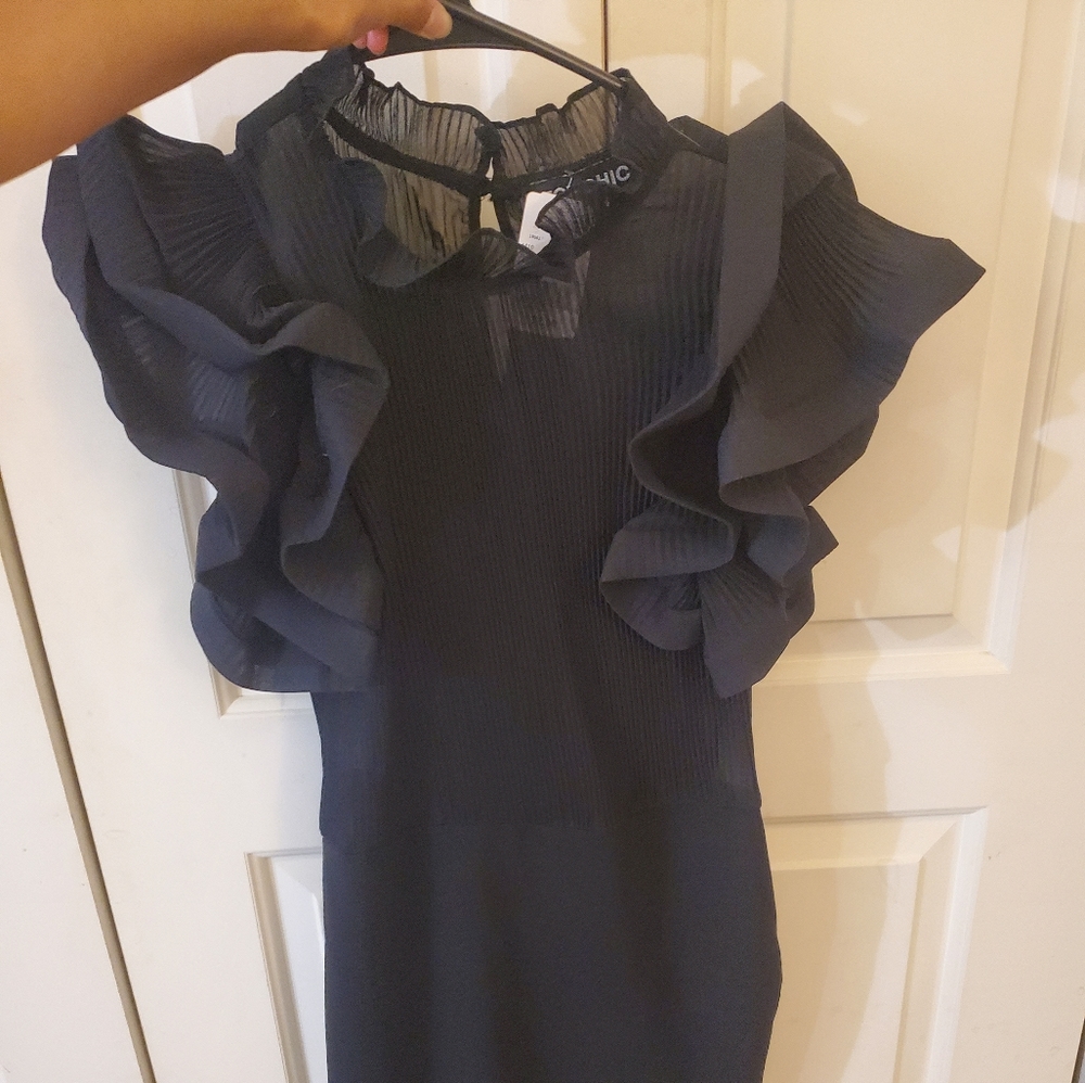 Ruffled Occasion Dress - Picture 5 of 6